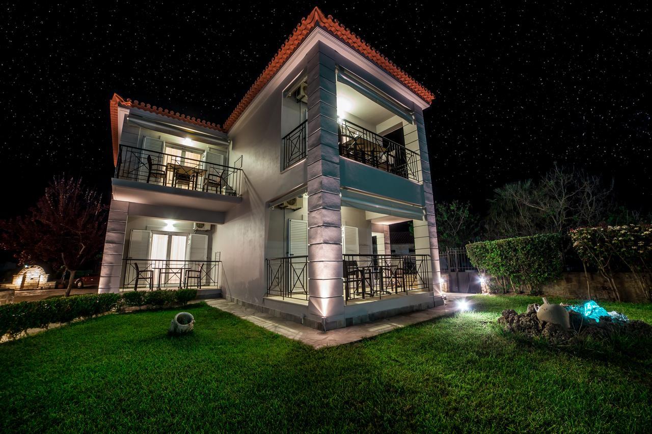 Enpy Aparthotel Finikounta Exterior photo